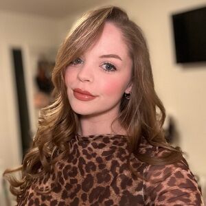 Meet your Posher, Lexi